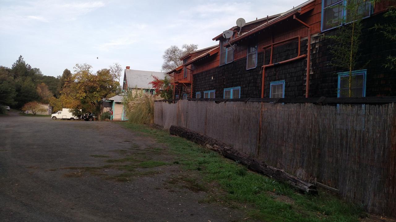 Grand Lodge Джисервилл Номер фото